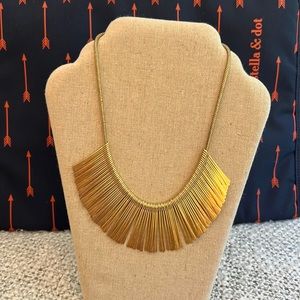 Stella & Dot Essential Fringe Necklace